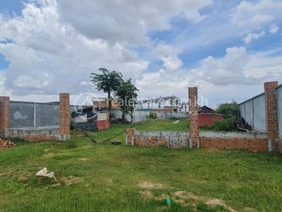 /international/kh/ponhea-pon-prek-pnov-phnom-penh-360107109968/