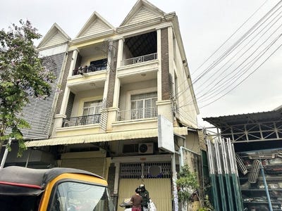 /international/kh/phnom-penh-thmey-sen-sok-phnom-penh-360107916494/