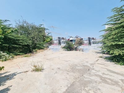 /international/kh/bkk-3-chamkarmon-phnom-penh-360107111993/