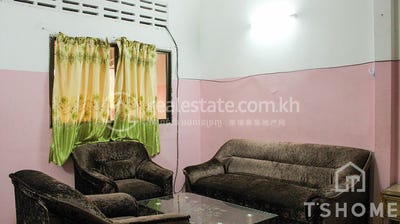 /international/kh/chakto-mukh-daun-penh-phnom-penh-360107121881/