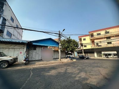 /international/kh/boeung-salang-toul-kork-phnom-penh-360107525690/
