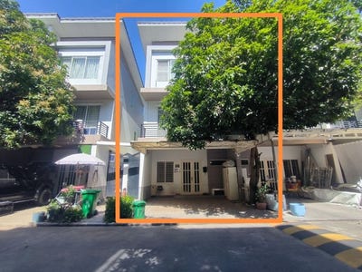 /international/kh/nirouth-chbar-ampov-phnom-penh-360107102003/