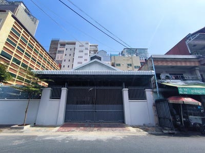 /international/kh/bkk-2-chamkarmon-phnom-penh-360107128481/
