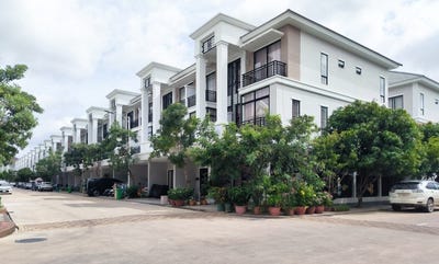 /international/kh/veal-sbov-chbar-ampov-phnom-penh-360107128780/