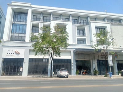 /international/kh/chak-angrae-leu-meanchey-phnom-penh-360107677975/