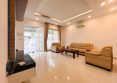 /international/kh/phnom-penh-thmey-sen-sok-phnom-penh-360107130641/