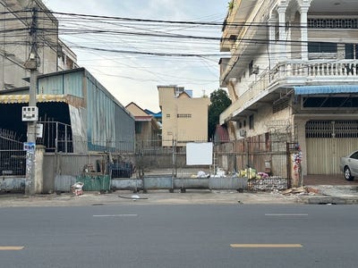 /international/kh/tuek-l-ak-2-toul-kork-phnom-penh-360107104240/