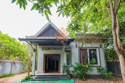 /international/kh/kandaek-prasat-bakong-siem-reap-360107103891/