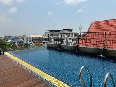 /international/kh/sala-kamraeuk-siem-reap-siem-reap-360108564232/