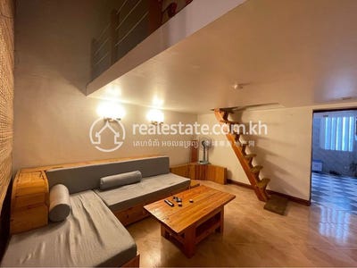 /international/kh/phsar-chas-daun-penh-phnom-penh-360107110052/