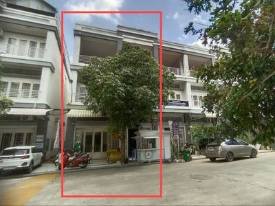 /international/kh/phnom-penh-thmey-sen-sok-phnom-penh-360108186615/