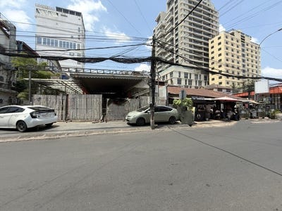 /international/kh/tuek-l-ak-1-toul-kork-phnom-penh-360107104175/