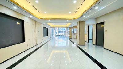 /international/kh/boeung-kak-1-toul-kork-phnom-penh-360107101404/