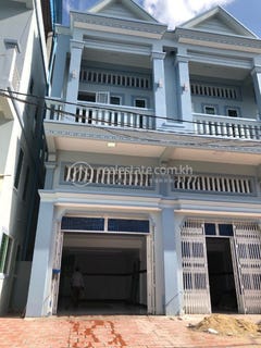 /international/kh/nirouth-chbar-ampov-phnom-penh-360107110013/