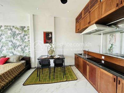 /international/kh/chey-chumneah-daun-penh-phnom-penh-360107109563/