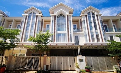 /international/kh/phnom-penh-thmey-sen-sok-phnom-penh-360108970973/