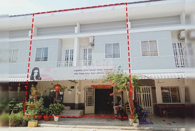 /international/kh/phleung-chheh-roteh-por-sen-chey-phnom-penh-360107123058/