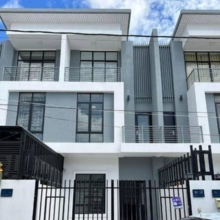 /international/kh/chaom-chau-2-por-sen-chey-phnom-penh-360107103004/