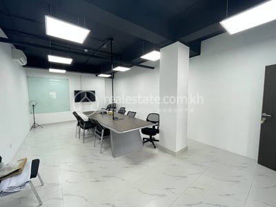 /international/kh/kouk-khleang-sen-sok-phnom-penh-360107136121/