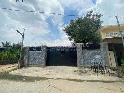 /international/kh/prey-sa-dangkao-phnom-penh-360107109670/