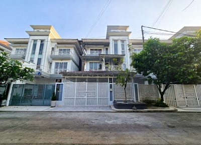 /international/kh/phnom-penh-thmey-sen-sok-phnom-penh-360107127677/