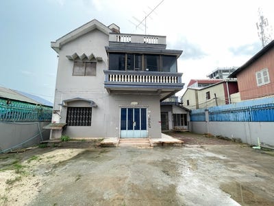 /international/kh/boeung-trabek-chamkarmon-phnom-penh-360107130284/