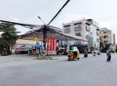/international/kh/boeung-trabek-chamkarmon-phnom-penh-360107129712/