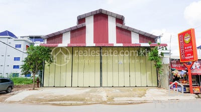 /international/kh/nirouth-chbar-ampov-phnom-penh-360107098167/