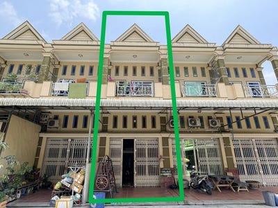 /international/kh/chaom-chau-por-sen-chey-phnom-penh-360107125713/