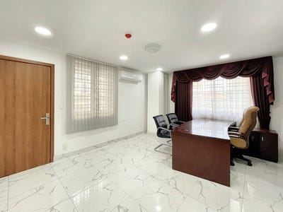 /international/kh/phsar-daeum-thkov-chamkarmon-phnom-penh-360107107852/