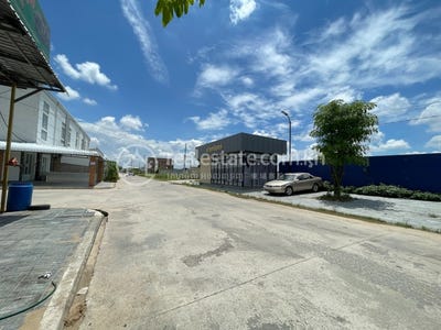 /international/kh/samraong-kraom-por-sen-chey-phnom-penh-360107126843/