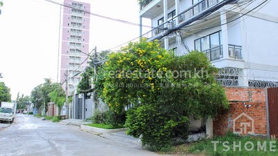 /international/kh/boeung-trabek-chamkarmon-phnom-penh-360107105214/
