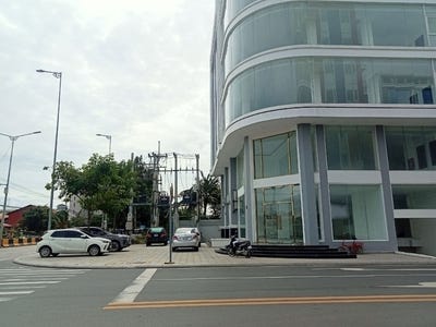 /international/kh/chrang-chamres-2-russey-keo-phnom-penh-360107127303/