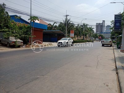 /international/kh/phnom-penh-thmey-sen-sok-phnom-penh-360107133870/