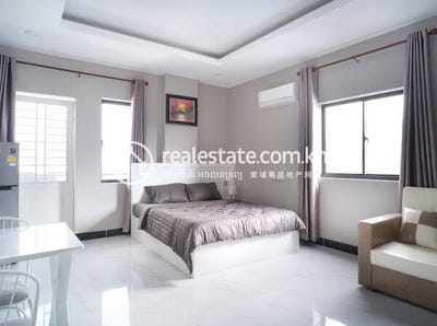 /international/kh/ou-ruessei-4-7-makara-phnom-penh-360107119416/