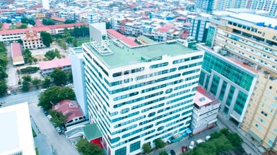 /international/kh/ou-ruessei-2-7-makara-phnom-penh-360107121869/