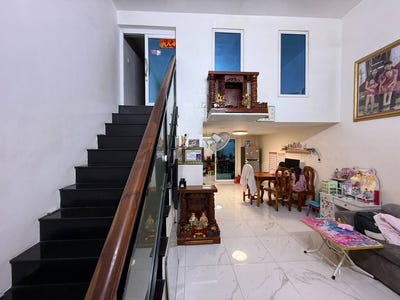 /international/kh/ou-ruessei-2-7-makara-phnom-penh-360107126447/