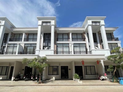 /international/kh/veal-sbov-chbar-ampov-phnom-penh-360107916503/