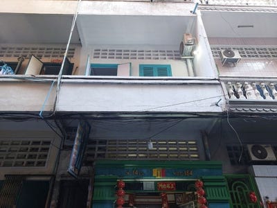 /international/kh/ou-ruessei-3-7-makara-phnom-penh-360107096989/