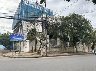 /international/kh/boeung-kak-1-toul-kork-phnom-penh-360107102181/
