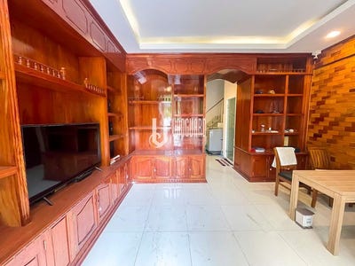 /international/kh/phnom-penh-thmey-sen-sok-phnom-penh-360107116264/