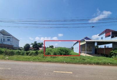 /international/kh/sambuor-meas-kampong-cham-kampong-cham-360107112716/