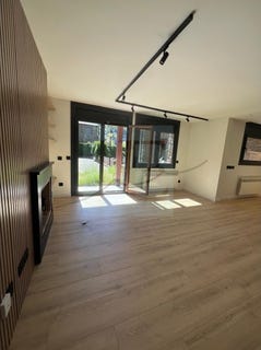 /international/ad/la-massana-canillo-310108555247/
