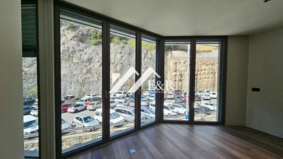 /international/ad/andorra-la-vella-andorra-la-vella-310105057923/