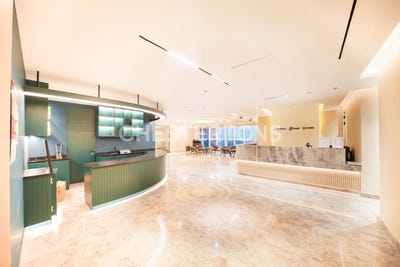 /international/ae/the-court-tower-dubai-dubai-310109200865/