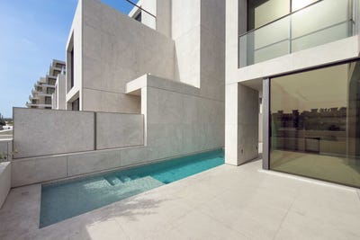 /international/ae/jumeira-2-dubai-dubai-310108212114/