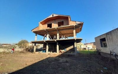 /international/al/durres-durres-310105301323/