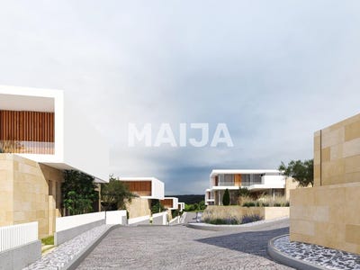 /international/al/tirane-tirana-310101172711/?lang=en