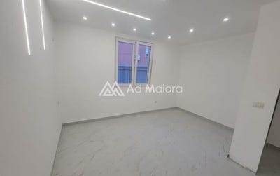 /international/al/durres-durres-310105302166/