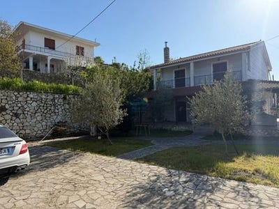 /international/al/vlore-vlore-310108216807/